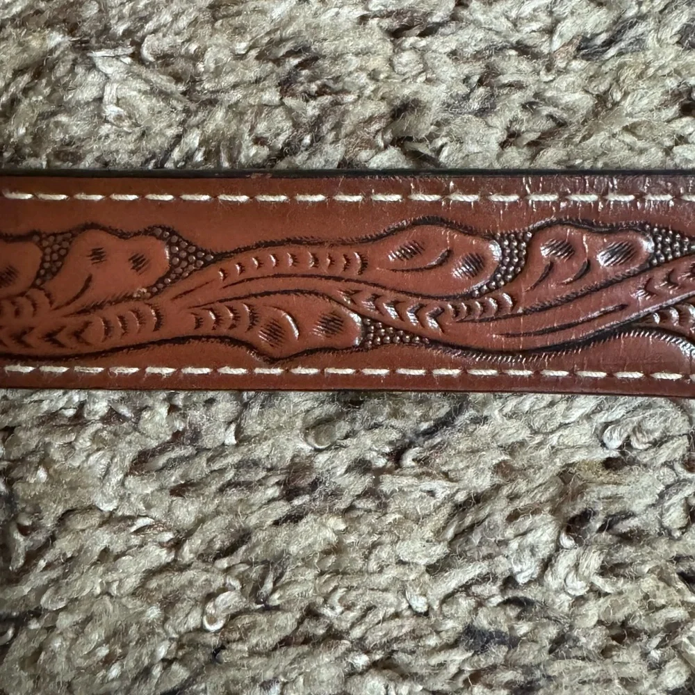 Nocona brown tooled leather belt with bullrider belt buckle Size 18